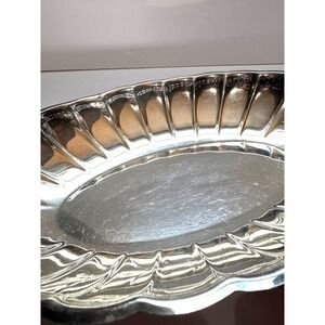 Oval Scalloped Edge Serving Dish Silver Tone Decorative Platter Tray